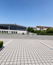 Kundenstellplatz Rückseite ERGO Versicherung Kevin Körbs