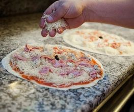 Pizza Sarda image 1