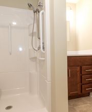 Brooksville Court & Brooksville Green Apartments image 2