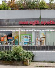 Aussenansicht der Max-Eyth-Apotheke Hofen