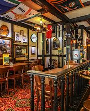 Mr. Pickwick Pub Baden – Bar