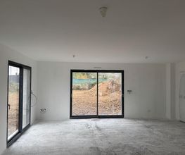 Budget Home image 12