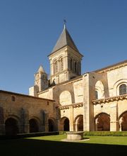 Abbaye de Nieul sur l'Autise image 20