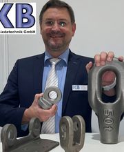 Thomas Henneke präsentiert Haken, Ketten, Ösen