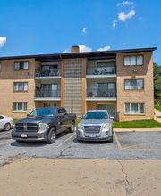 Oaks at Oxon Hill Apartments image 1