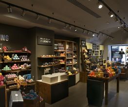 LUSH Cosmetics Bari immagine 4