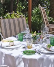 Café DIOR image 3