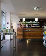 innenraum-produkte-amavita-kreuz-apotheke