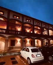 Lario Immobili SRL immagine 1