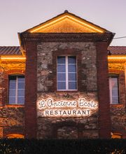 L'ANCIENNE ÉCOLE image 2