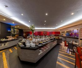 Mitras Restaurant imagen 12