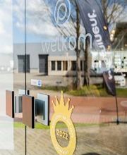 Meubelwinkel Prominent Hengelo | Relaxstoelen | Sta-op stoelen | Banken afbeelding 1