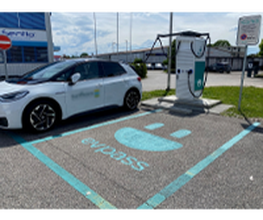 Shell Recharge Charging Station Bild 1