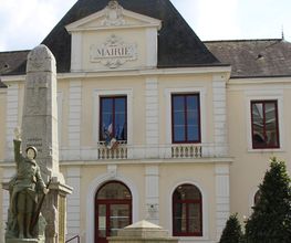 Mairie - Guer image 1