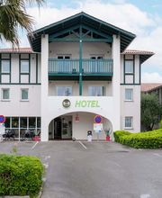 B&B HOTEL Saint-Jean-de-Luz image 3