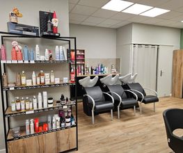 COUPES COULEURS Salons image 1