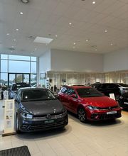 Volkswagen Mantes-la-Ville - Car Lovers image 7