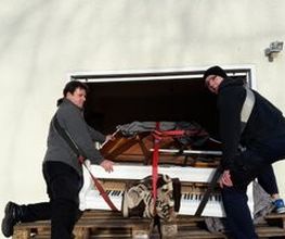 AV Klavier- & Schwertransporte Peter Nauschütz Bild 3