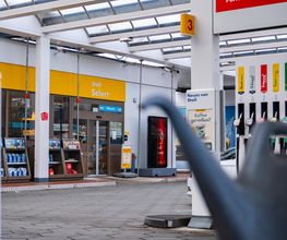 Shell Recharge Charging Station Bild 10