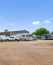 StorageMax Lakeland image 3