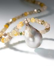 Diamantkette mit Tahitiperle