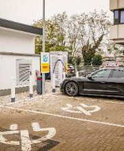 Shell Recharge Charging Station Bild 2