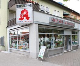 Aussenansicht der Mozart-Apotheke