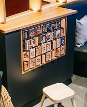 Junge Die Bäckerei. Bild 8