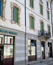 Farmacia Ferrari Bild 1