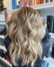 Fantastic Sams Cut & Color image 10