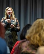 BREDEBUSCH - Institut für Kommunikation und Kompetenz