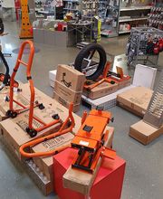 POLO Motorrad Store Braunschweig Bild 6