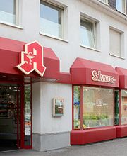 Aussenansicht der Salvator-Apotheke