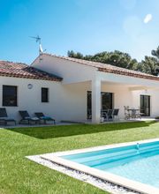 Villas Prisme Six Fours image 1