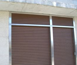 308688-carpinteria-metalica-pol-met-con-puerta-cierre-y-marco-de-aluminio.w1024.jpg