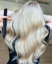 NURIDELUXE / Coiffure / Nail / Cosmetic Bild 3