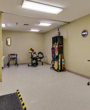 Quaker Hill Rehabilitation & Skilled Nursing image 2