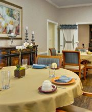 Sugar Creek Senior Living image 16