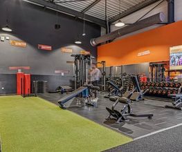 Basic-Fit 24/7 image 2