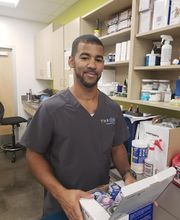 Thrive Pet Healthcare - Falcon image 3