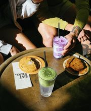 Shakers & Honest Bites