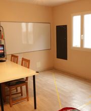 Fourfooz Caroline image 2