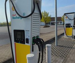 Shell Recharge Charging Station Bild 1