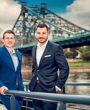 Teamfoto - AXA Hauptvertretung Roy Bach - Kfz Versicherung in Dresden