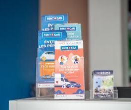 Rent A Car image 16