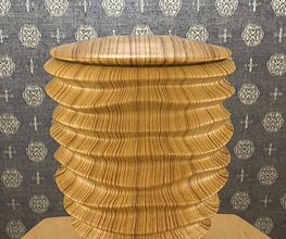 Urne Baumstamm Modern (Aus Lehm gebrannte Biourne)