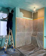 Die H+S Immobilien GmbH aus Koblenz ist Ihr Spezialist für hochwertige Badsanierungen – von der Grundsanierung bis zur modernen Neugestaltung in stilvollem Design.