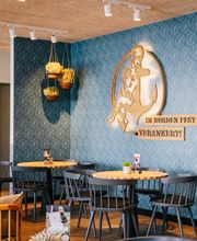 Junge Die Bäckerei. Bild 2