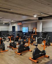 Basic-Fit Enschede Wesselerbrinklaan 24/7 - cardio