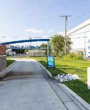 Get your car wash at Splash In located at 10000 Greenbelt Rd, Lanham, MD!